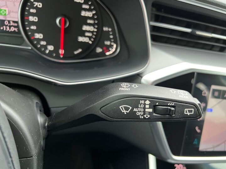 Abbildung Fahrzeugdetailansicht Audi A6 - Nr. 43