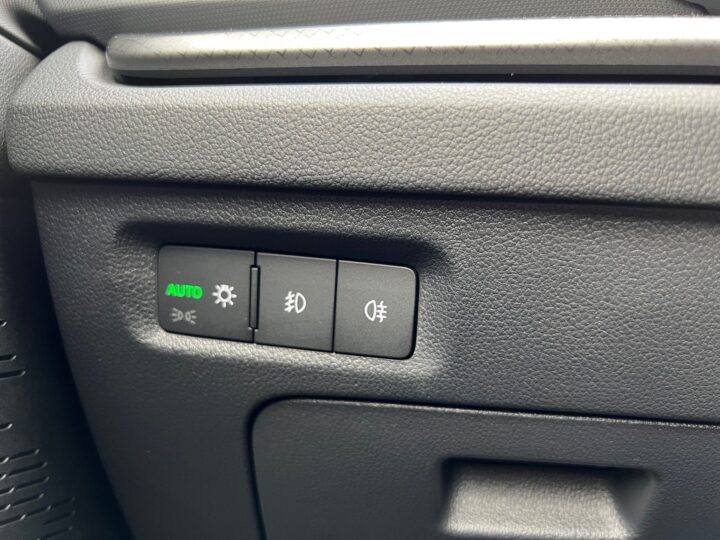 Abbildung Fahrzeugdetailansicht Skoda Octavia - Nr. 42