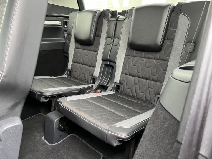 Abbildung Fahrzeugdetailansicht Volkswagen Touran - Nr. 14