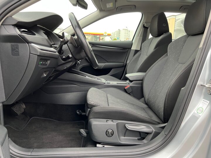 Abbildung Fahrzeugdetailansicht Skoda Octavia - Nr. 12