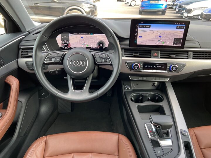 Abbildung Fahrzeugdetailansicht Audi A4 - Nr. 10