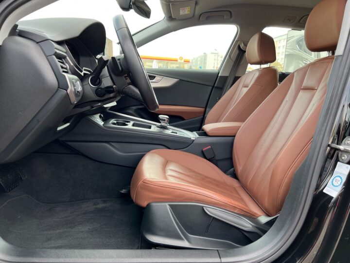 Abbildung Fahrzeugdetailansicht Audi A4 - Nr. 12