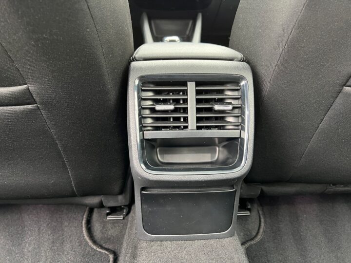 Abbildung Fahrzeugdetailansicht Skoda Octavia - Nr. 32