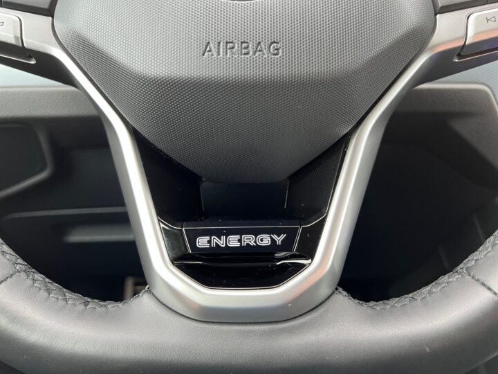 Abbildung Fahrzeugdetailansicht Volkswagen Touran - Nr. 43