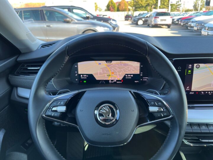 Abbildung Fahrzeugdetailansicht Skoda Octavia - Nr. 15