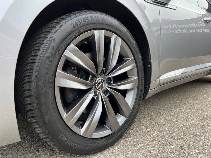 Abbildung Fahrzeugdetailansicht Volkswagen Arteon - Nr. 37