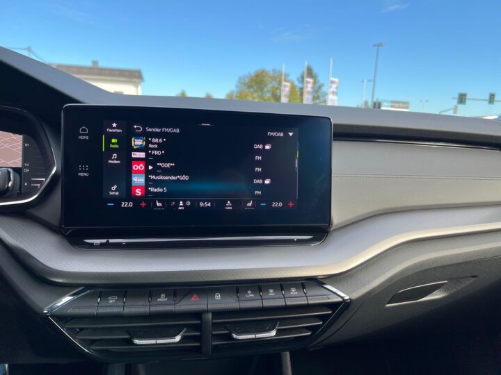 Abbildung Fahrzeugdetailansicht Skoda Octavia - Nr. 19