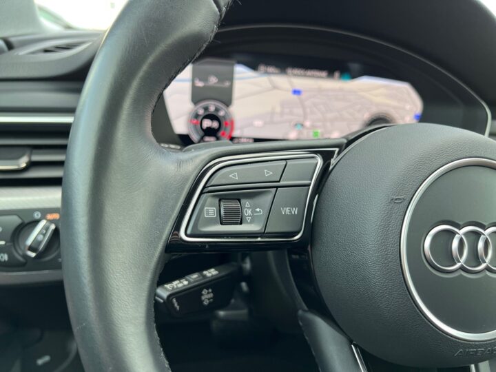 Abbildung Fahrzeugdetailansicht Audi A4 - Nr. 39
