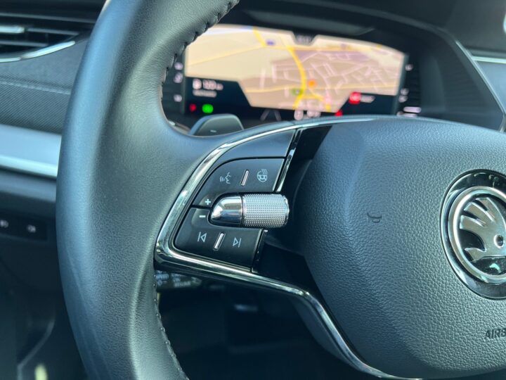Abbildung Fahrzeugdetailansicht Skoda Octavia - Nr. 44