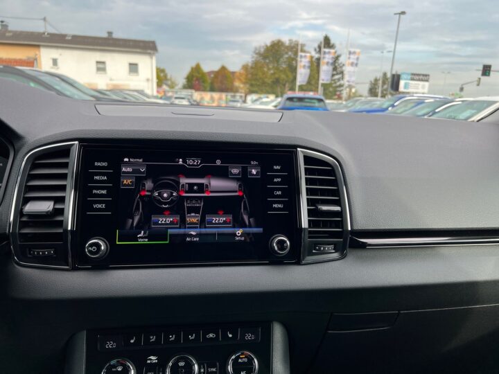 Abbildung Fahrzeugdetailansicht Skoda Karoq - Nr. 25