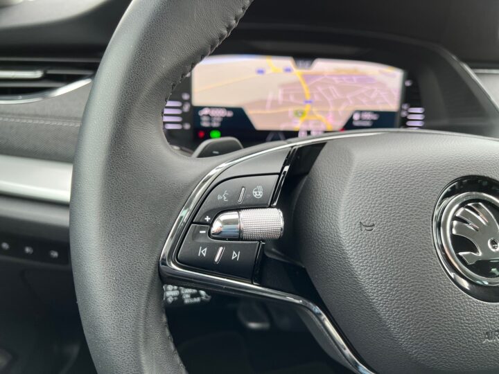 Abbildung Fahrzeugdetailansicht Skoda Octavia - Nr. 43
