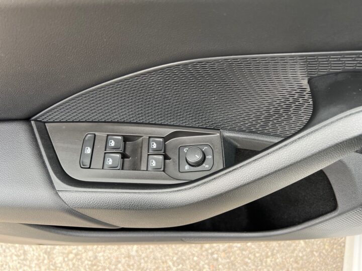 Abbildung Fahrzeugdetailansicht Skoda Octavia - Nr. 31
