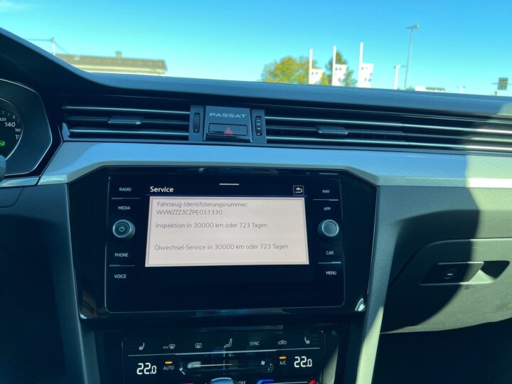 Abbildung Fahrzeugdetailansicht Volkswagen Passat Variant - Nr. 26