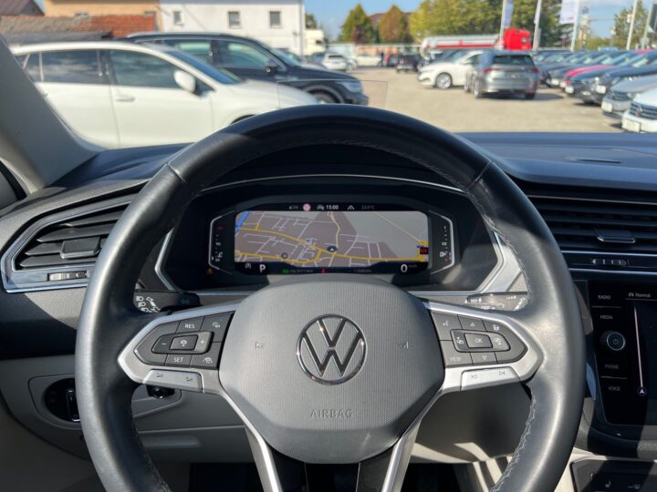 Abbildung Fahrzeugdetailansicht Volkswagen Tiguan Allspace - Nr. 15