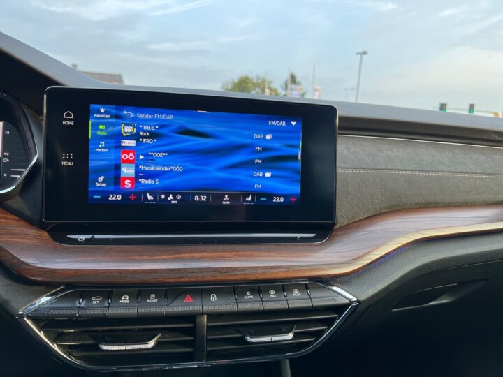 Abbildung Fahrzeugdetailansicht Skoda Octavia - Nr. 19