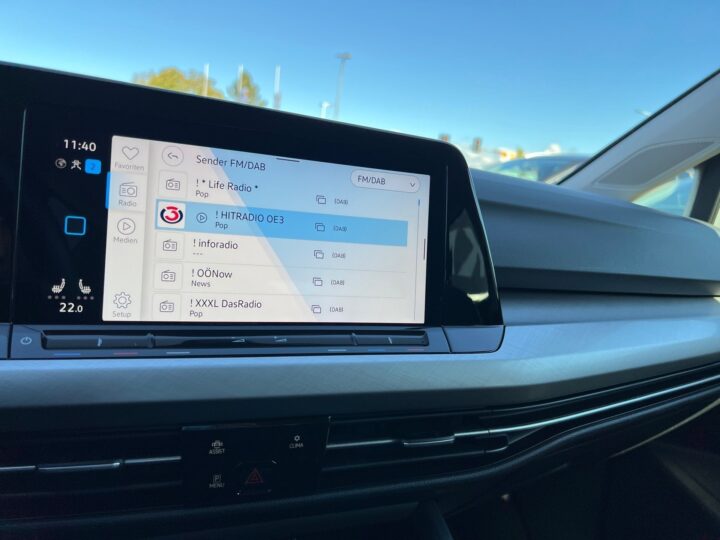 Abbildung Fahrzeugdetailansicht Volkswagen Golf Variant - Nr. 18