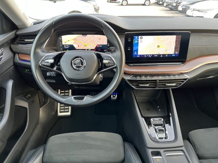 Abbildung Fahrzeugdetailansicht Skoda Octavia - Nr. 10