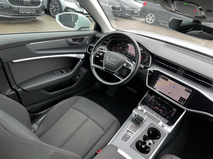 Abbildung Fahrzeugdetailansicht Audi A6 - Nr. 11