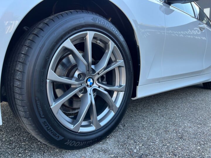 Abbildung Fahrzeugdetailansicht BMW 318 - Nr. 37