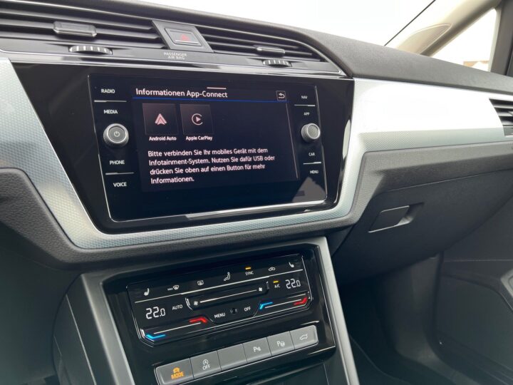 Abbildung Fahrzeugdetailansicht Volkswagen Touran - Nr. 22