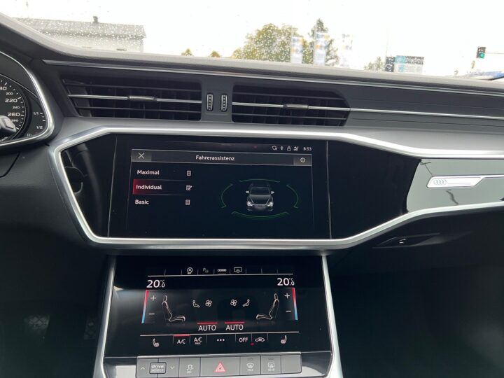Abbildung Fahrzeugdetailansicht Audi A6 - Nr. 23