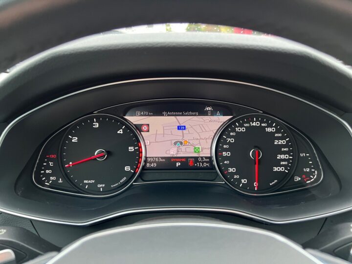 Abbildung Fahrzeugdetailansicht Audi A6 - Nr. 16