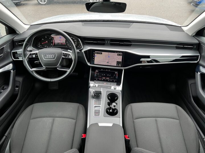 Abbildung Fahrzeugdetailansicht Audi A6 - Nr. 9