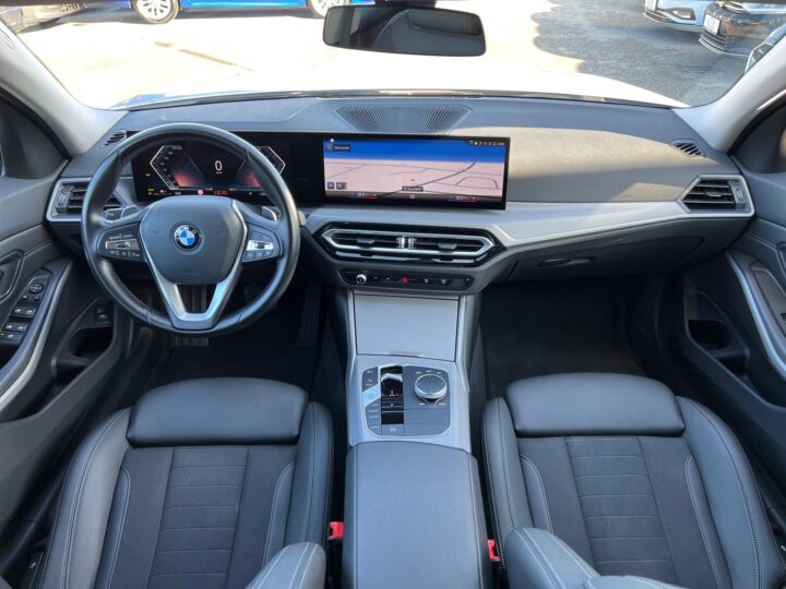 Abbildung Fahrzeugdetailansicht BMW 318 - Nr. 9