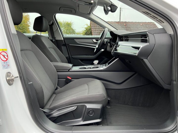 Abbildung Fahrzeugdetailansicht Audi A6 - Nr. 34