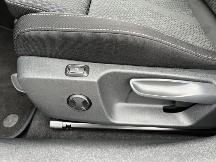 Abbildung Fahrzeugdetailansicht Skoda Octavia - Nr. 35