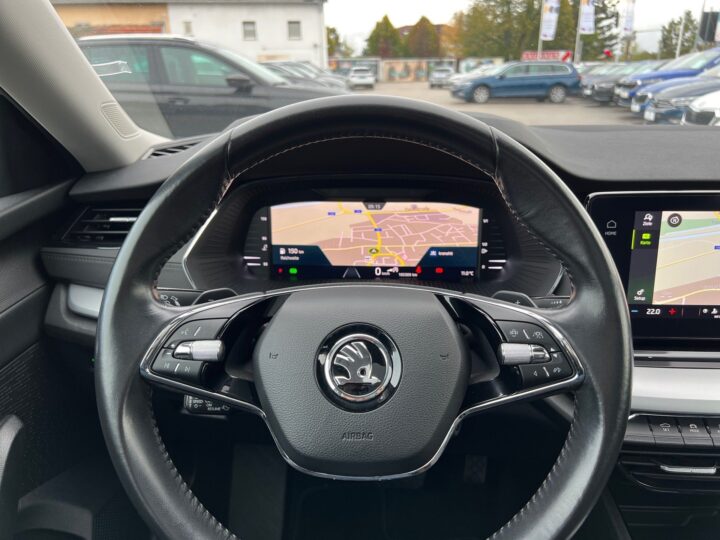 Abbildung Fahrzeugdetailansicht Skoda Octavia - Nr. 15