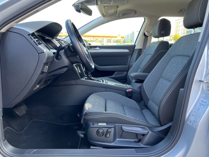 Abbildung Fahrzeugdetailansicht Volkswagen Passat Variant - Nr. 12